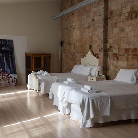 Bed and Breakfast Ca la Flora Banyoles Exterior foto